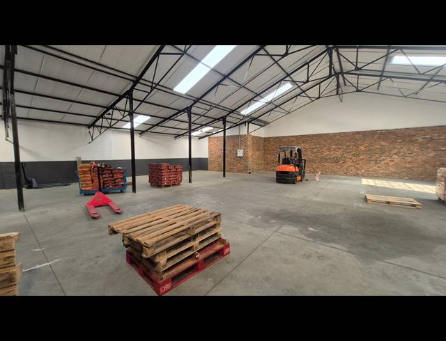 352M² FACTORY TO LET IN BENONI SOUTH